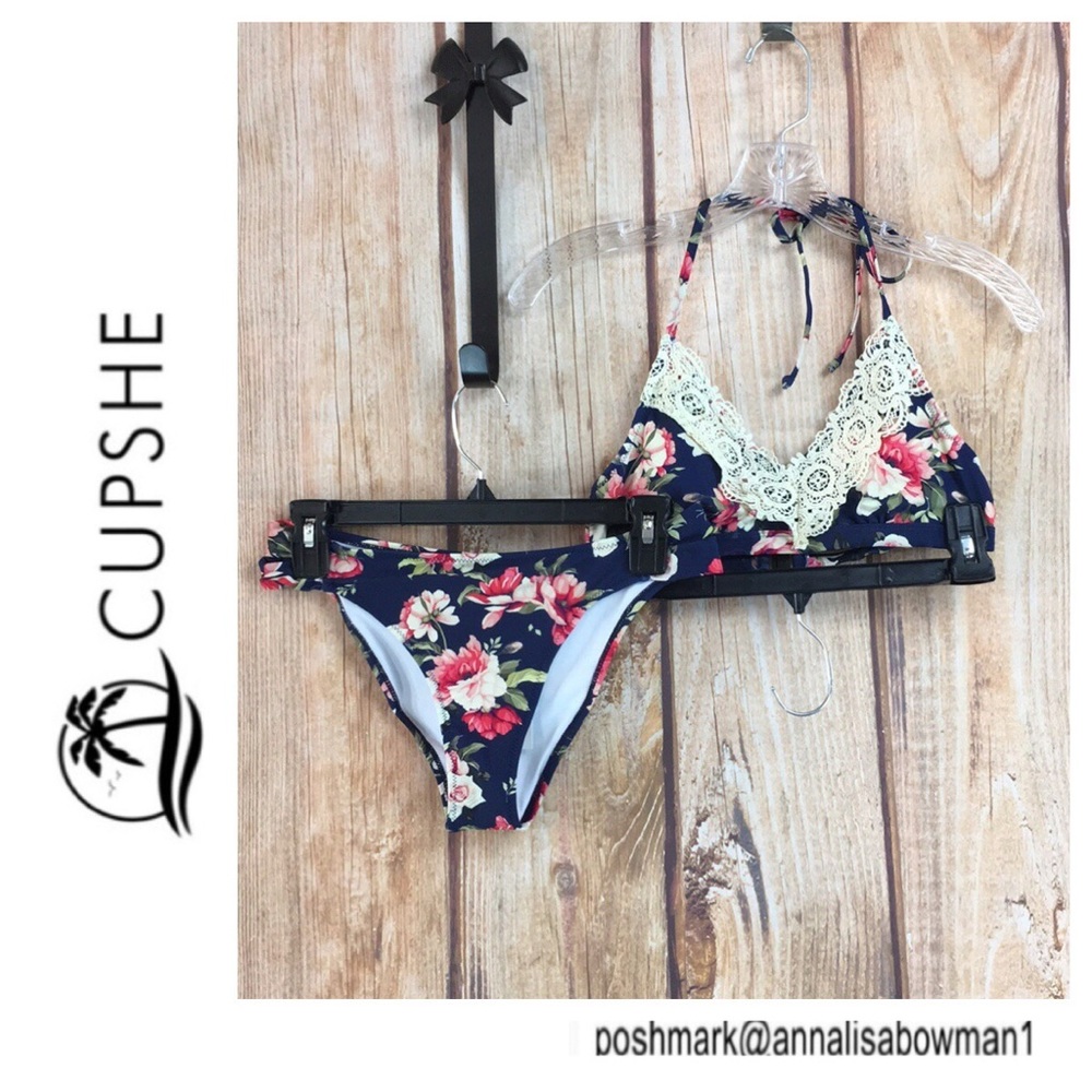 💸NWT Cupshe Blue Floral w/Lace accent Bikini S